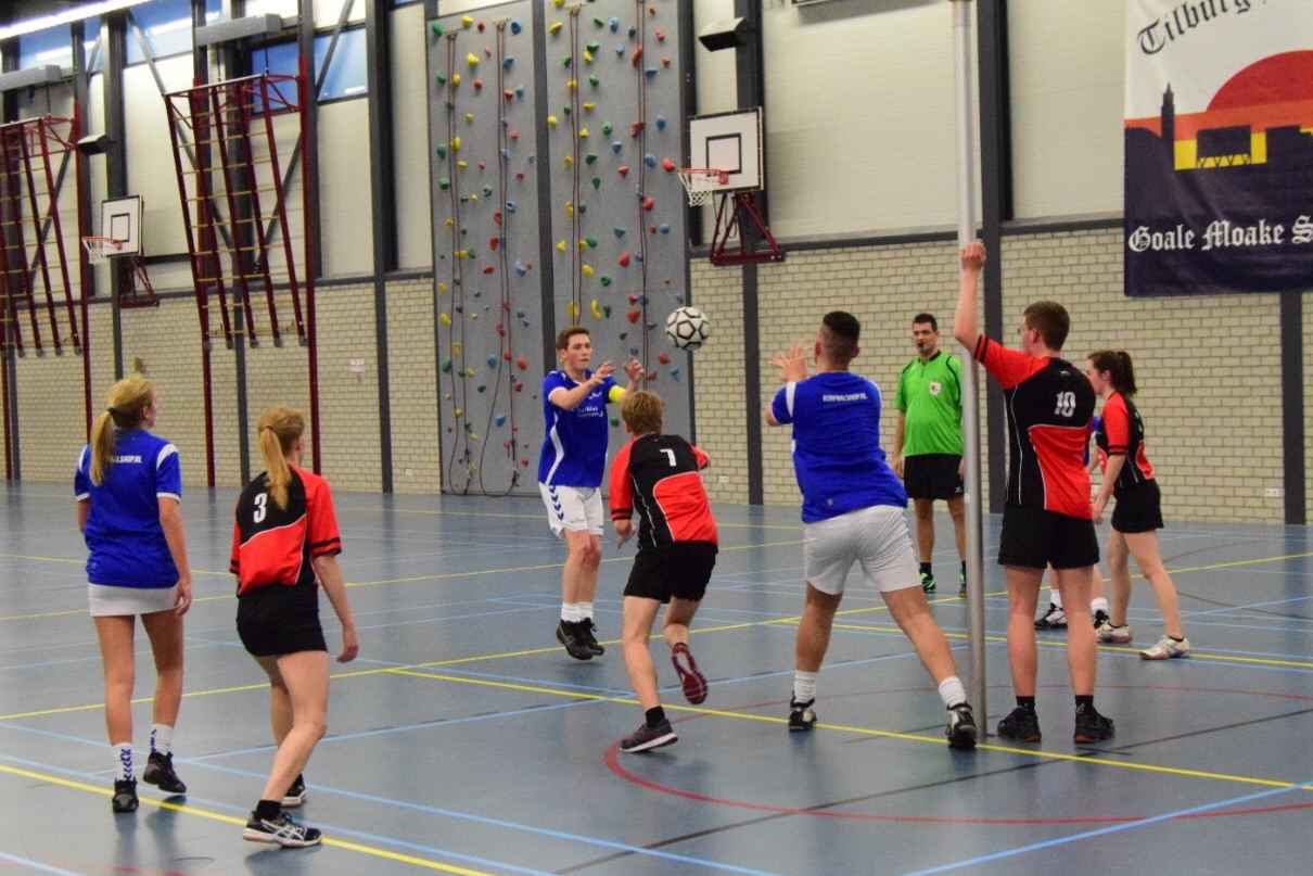 161217 Tilburg A2 - Voltreffers A2 (043)a.jpg